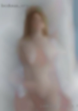Looking   for passionate girls housewives fun!