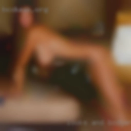 Looks for couple and body.arent everything.